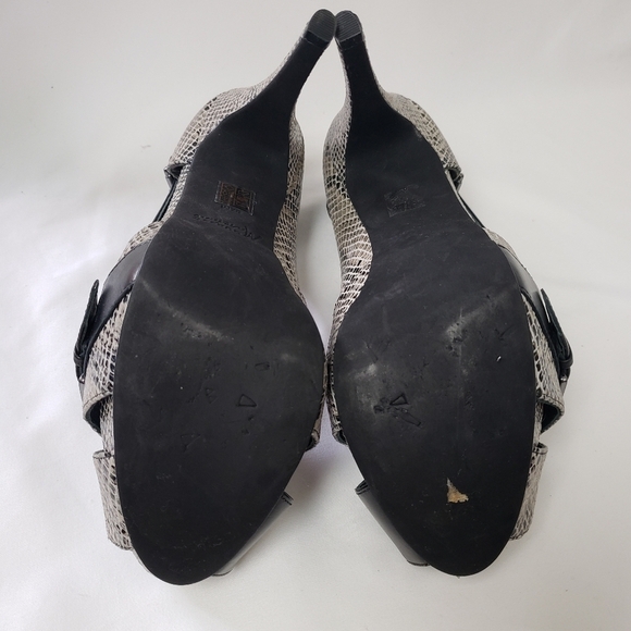 Guess Pumps by Marciano Snake print pump - Picture 3 of 8